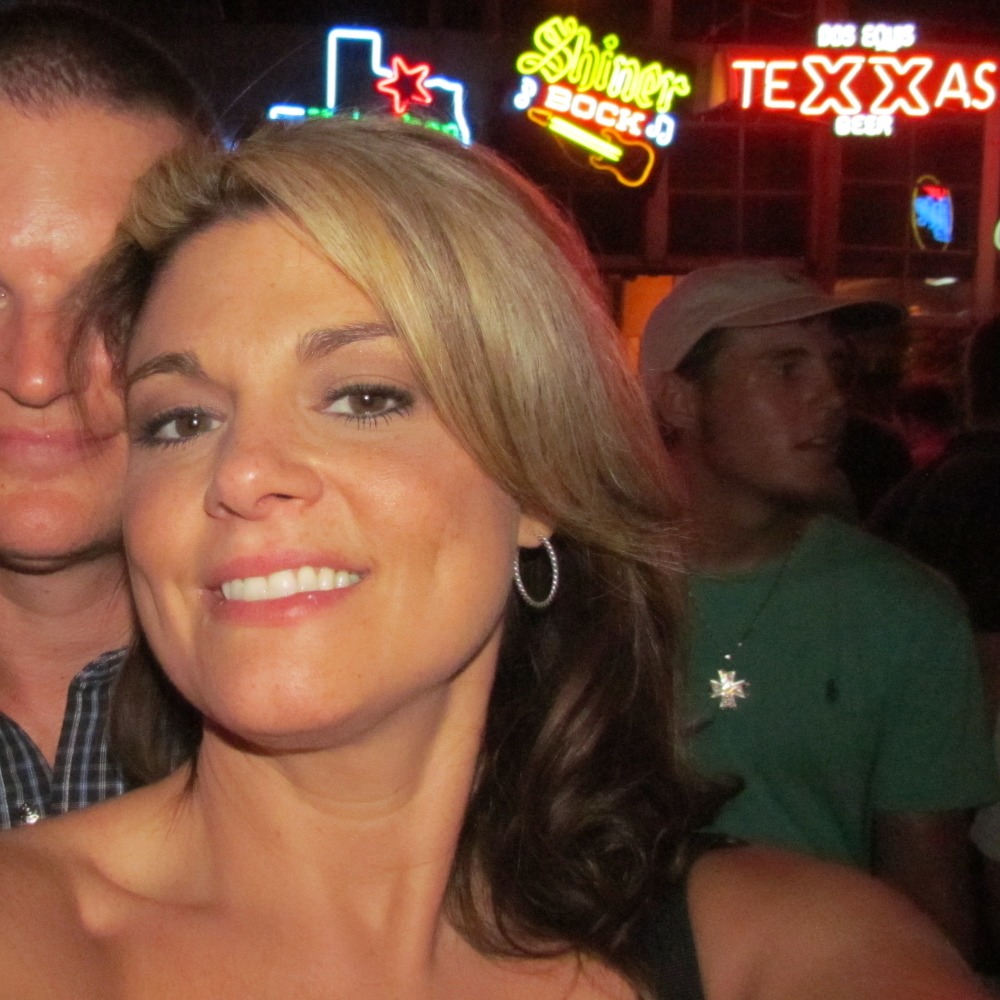 Meet your Posher, Amy